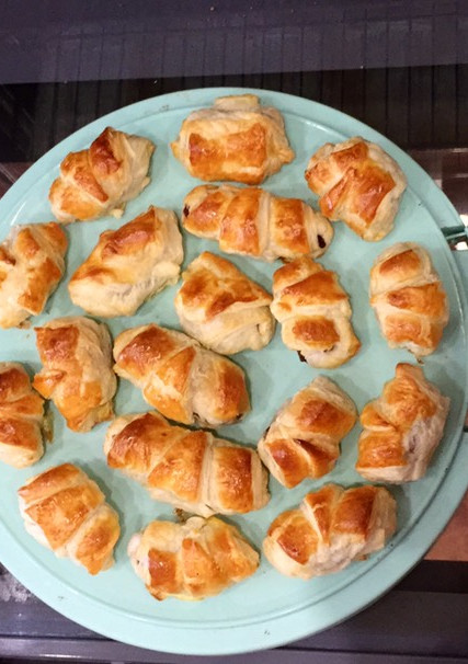 Una foto de Croissant de kinder delice