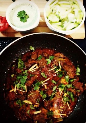 A picture of Mutton shinwari karahi.