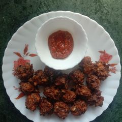 A picture of Chinese pakoda.