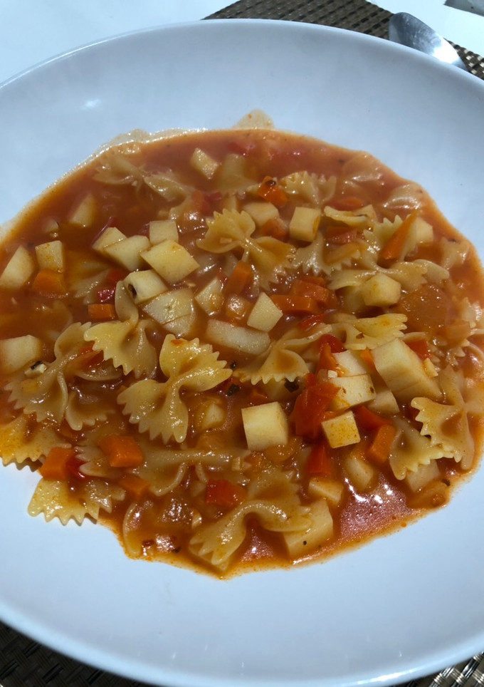 Una foto de Guiso veggie de fideos