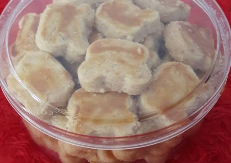 Resep Kue Kacang Ala Momy Oleh Nenk Santi Cookpad