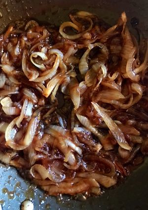 Una foto de Cebolla caramelizada ✅