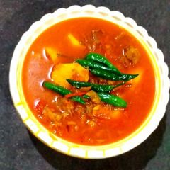 A picture of Alo Gosht Curry.