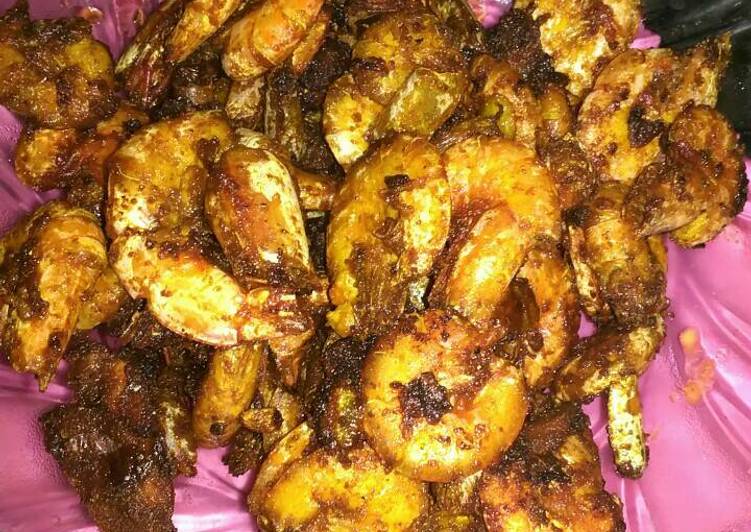  Resep  Udang  goreng bumbu  asam  oleh Sunarti binti Amir 