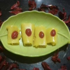 A picture of Paneer Khandvi roll.