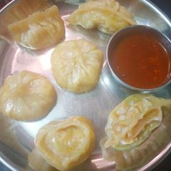 A picture of Veg momos.