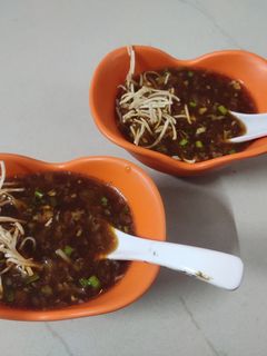 મનચાઉ સૂપ (Manchow soup Recipe in Gujarati) રેસીપી મુખ્ય ફોટો