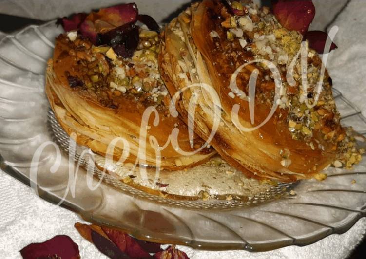 Recipe of Speedy Dry Fruits Gulkand Baklava….Mediterranean dessert