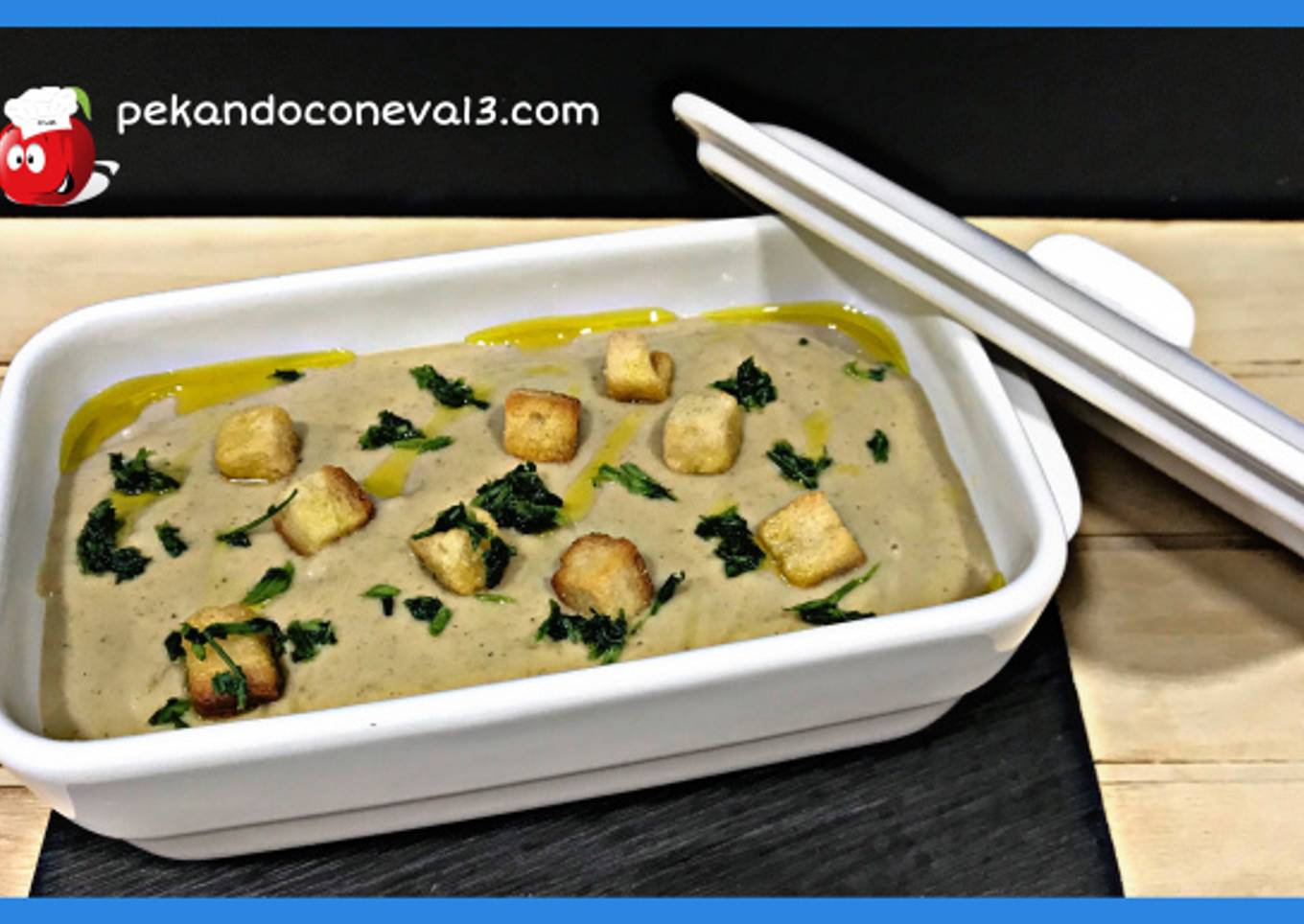 Crema de setas y patatas con picatostes