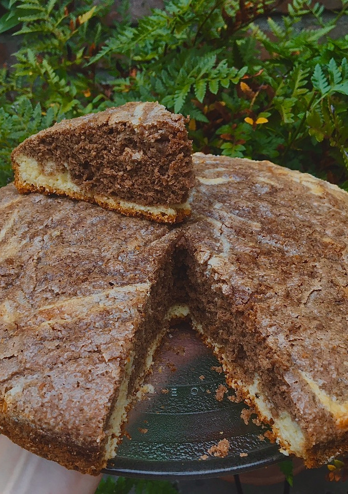Una foto de TORTA MARMOLADA DE VAINILLA Y CHOCOLATE 🎂