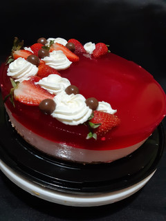 Una foto de Torta de yogurt... Leo Morales