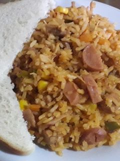 Una foto de Arroz a la valenciana