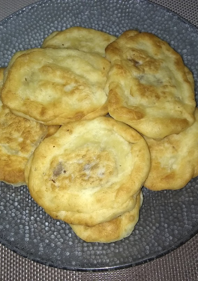 Una foto de Tortas fritas rellenas