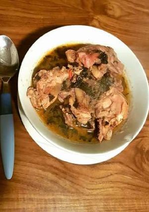 A picture of Chicken peppersoup.