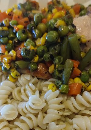Una foto de Pollo al jugo en sartén
