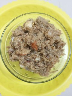 ગુંદર ની પેદ (Gundar Pend Recipe In Gujarati) રેસીપી મુખ્ય ફોટો