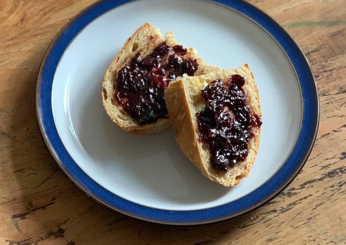 Grape and blueberry jam