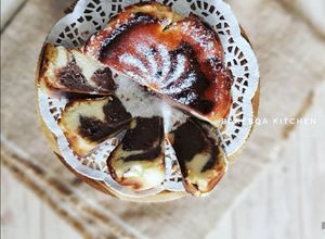 Gambar Mini Choc Marble Burnt Cheese Cake