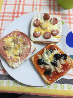 Una foto de Mini pizzas
