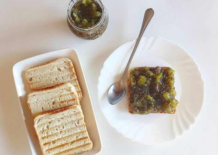 Recipe of Award-winning LOW-SUGAR KIWI CHIA JAM 奇异果奇亚籽果酱