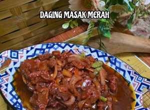 Gambar 3:5:25 - Daging masak merah