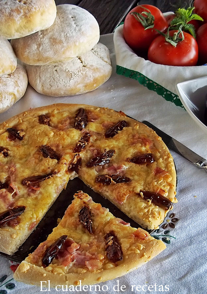 Una foto de Pizza Bianca