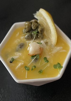 A picture of Cornish Potted Crab with lemon & Capers.