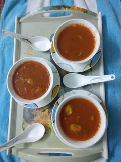 टोमेटो सूप (tomato soup recipe in hindi) रेसिपी मुख्य फोटो