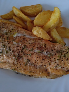 Una foto de Salmón al horno