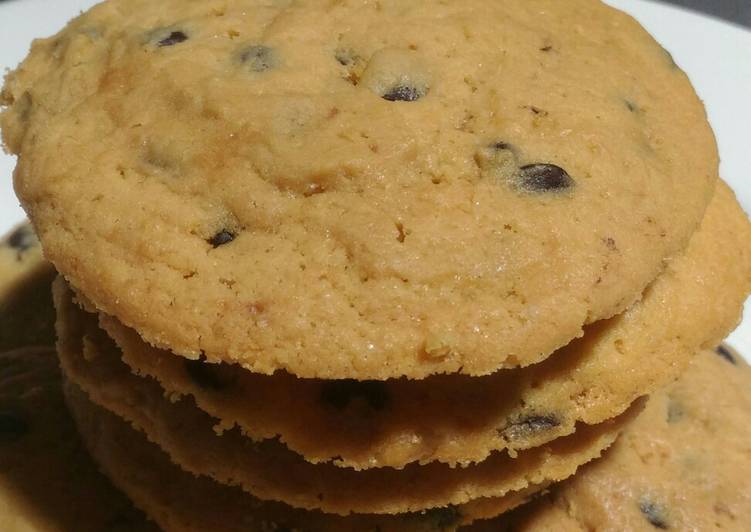 Langkah Mudah untuk Menyiapkan Chocochip cookies yang Bisa Manjain Lidah