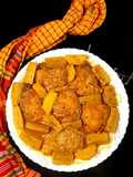 কাঁচা কলা ও আলু দিয়ে রুই মাছের ঝোল