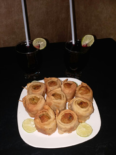 A picture of Potatoes roll samosa.
