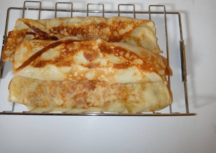 Recipe of Speedy Banana rolled pancake