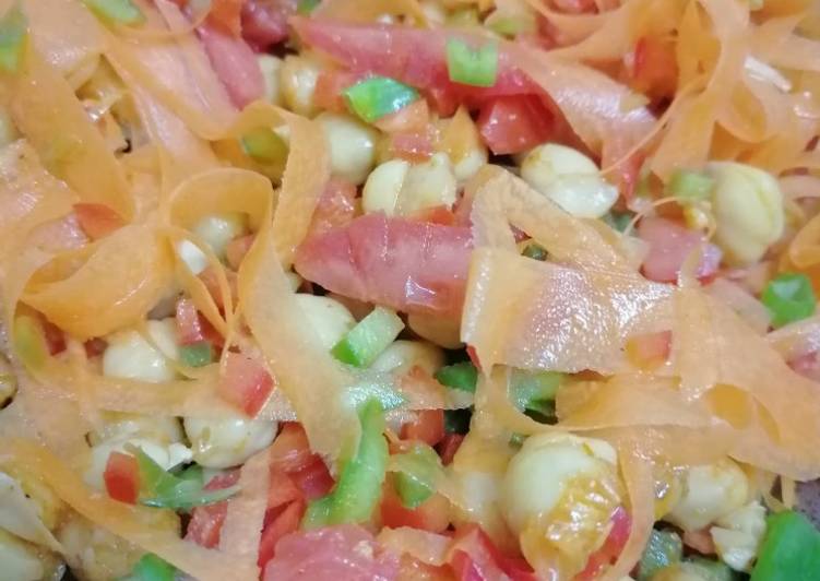 Recipe of Speedy Protein packed salad with peri peri