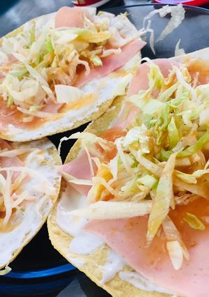 Una foto de 🇲🇽Tostadas de jamón🇲🇽