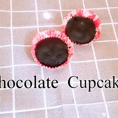 A picture of Chocolate Cupcakes.