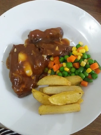 Langkah Gampang Membikin Resep Steak Sapi Empuk yang Lezat Sekali Anti Ribet, Uenak Banget