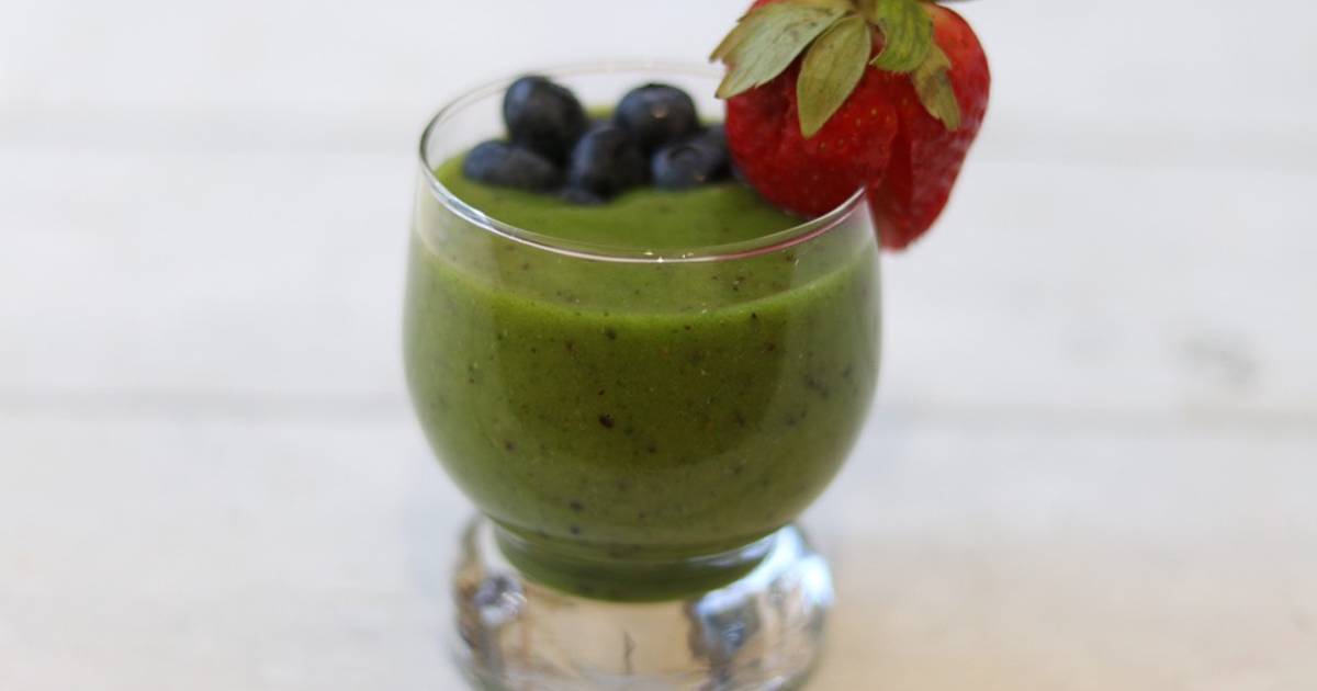 Smoothie glass Recipe by Priyanka Varshney (@adivaans_delicacy