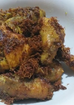 Foto resep Ayam goreng lengkuas khas masakan padang