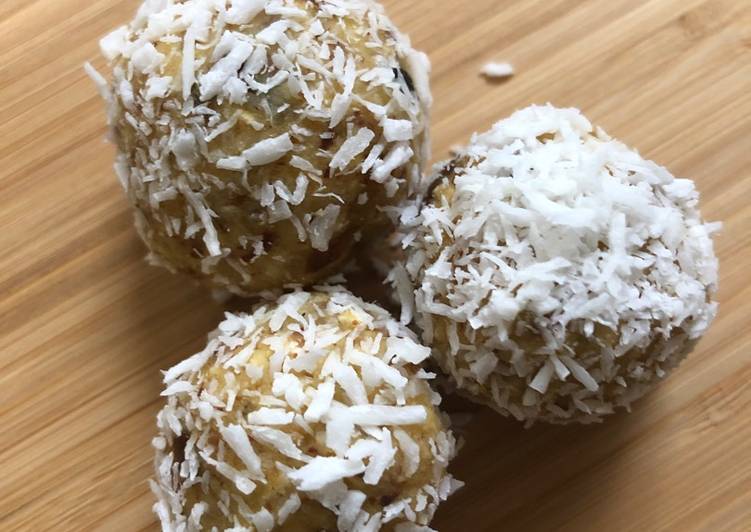 Recipe of Homemade Passion fruit energy balls - vegan