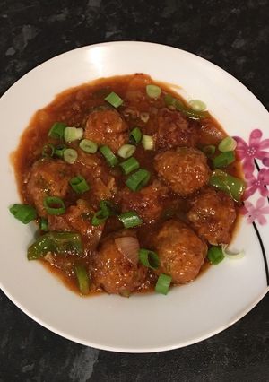 A picture of Bread Manchurian.