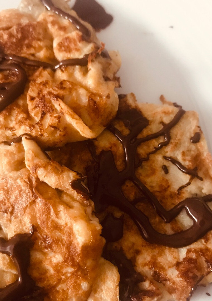 Una foto de Panqueques de banana con chocolate