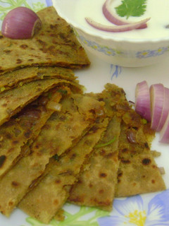 A picture of Stuffed Onion Paratha.