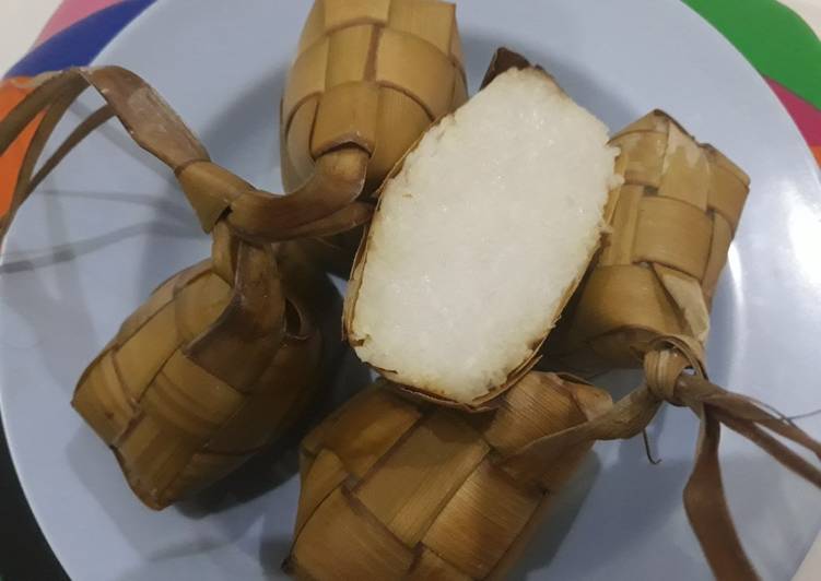 Ketupat lebaran