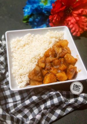 A picture of Sweet potatoes curry.