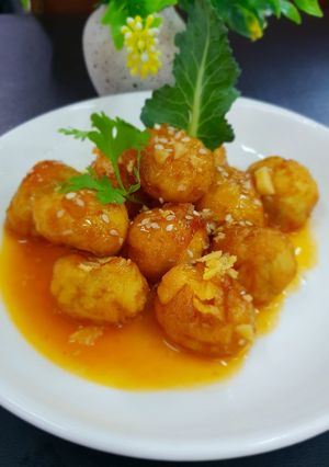 Hình của món Trứng cút rim nước dừa.
