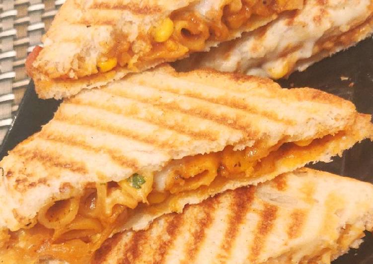 Recipe of Super Quick Homemade Cheesy pennewich