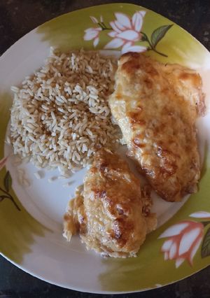 Lilahagymás-tejfölös-sajtos csirkemell🌰🧀🐤 recept fotója