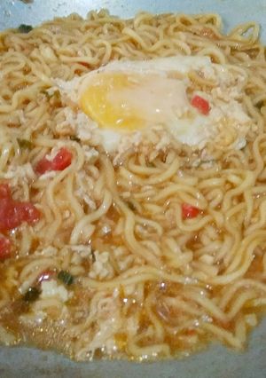 Foto resep Mie Telor Pembangkit Semangat 😝