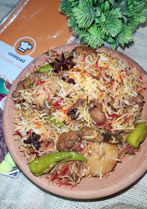 A picture of Delicious Easy chicken biryani.